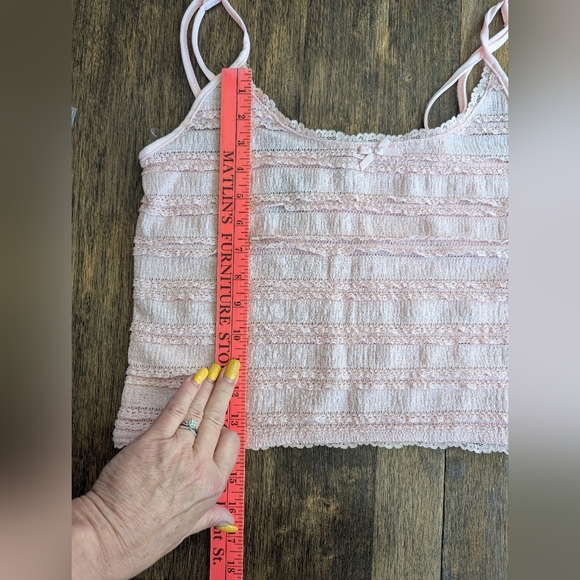 Pink Lace‎ Trimmed Women's Top - Picture 8 of 9